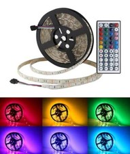 STRISCIA LED RGB 5050 SMD 300 BOBINA 5MT MULTICOLORI ILLUMINAZIONI NEGOZIO