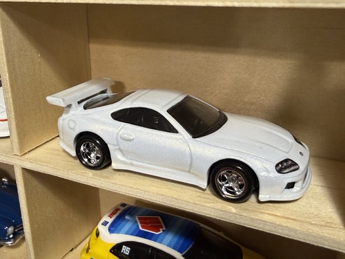 Hot wheels premium toyota - wheels,