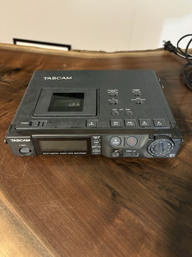 Tascam registratore dat - da-p1,