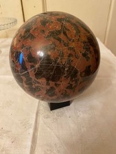 SFERA IN PIETRA DURA CON SUPPORTO IN LEGNO DIAM. 15 CM ca.