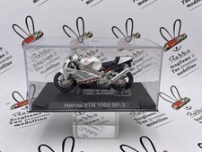 DIE CAST 1/24 " HONDA VTR 1000