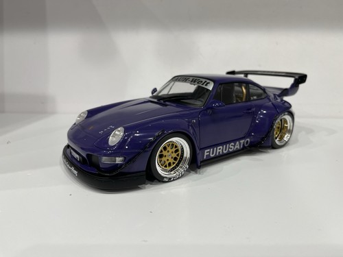 Porsche 993 rwb - 1/18,
