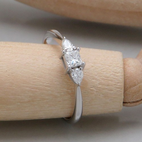 Anello solitario fidanzamento