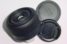 Sigma 30mm f/2.8 EX DN