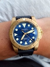 Helson Shark Diver ottone