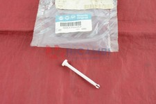 PERNO FISSAGGIO SPORTELLO