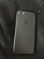 iphone 7 funzionante , con vetro rotto.