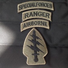 FORZE SPECIALI AIRBORNE RANGER USA MILITARE GANCIO TOPPA FORESTA DISTINTIVO SCURO