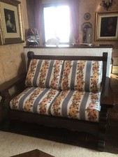 divano Usato 2 Posti In Legno Massello In Ottime Condizioni