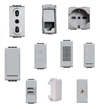 COMPATIBILI SERIE LIVING TECH