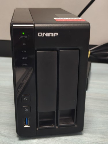 Qnap 251 nas intel - qnap,