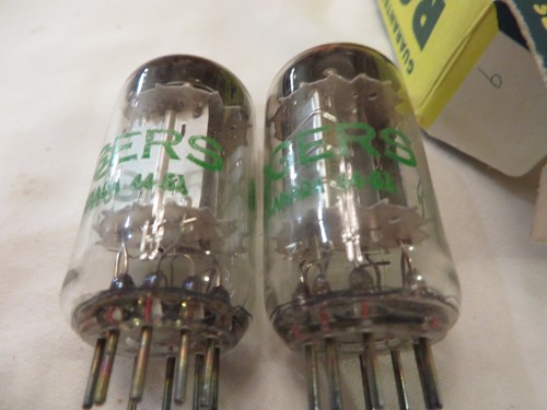 Radio tubes two rogers - two,