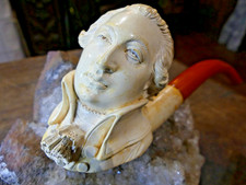 GROSSE PIPE de musée  EN