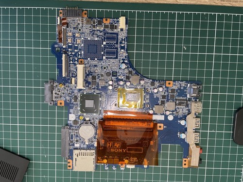 Sony vaio svf142c29m scheda - sony,