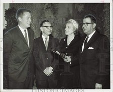 1965 Press Photo Mr. and Mrs