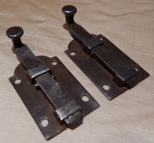 COPPIA PICCOLI CHIAVISTELLI FORGIATI PER MOBILI,  PERIODO I° IMPERO O PRIMO 1800