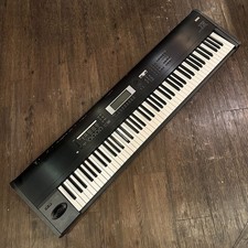 Korg TR88 88-Key Music