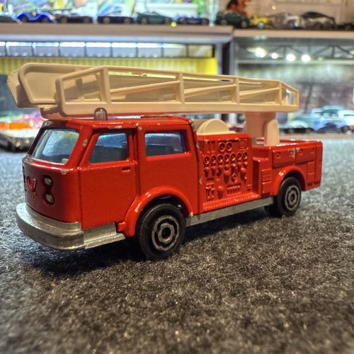 Vintage majorette 100 rosso - vintage,