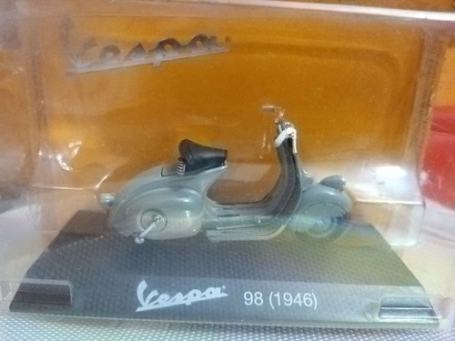 Modellino grigio moto vespa - moto, 98