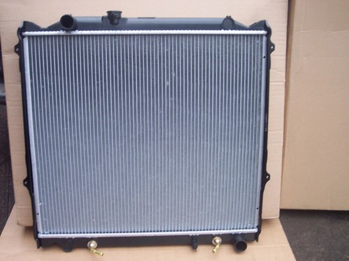 Radiatore adatto toyota - adatto, a