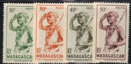 Madagascar 1946 yvert 300 - 1946, 300/03