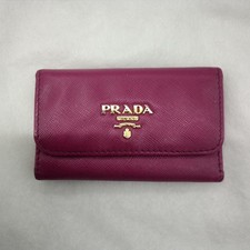6 Model Magenta Pink PRADA