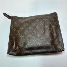 LOUIS VUITTON Pochette