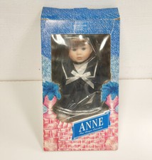 Bambola The Promenade Collection Anne 5020101 Fine Bisque Porcelain