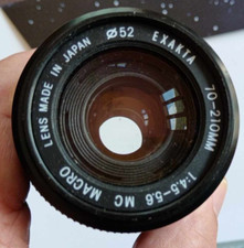 EXAKTA  MACRO 70 - 210 mm - f  1 : 4.5- 5.6  + INNESTO 52 mm