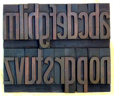 Caratteri tipografici di LEGNO