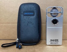 VIDEOREGISTRATORE PRATICO ZOOM Q2 HD CON CUSTODIA MORBIDA - USATO.