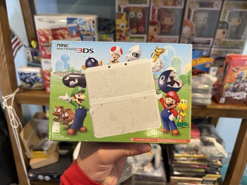 New nintendo 3ds super - new, mario