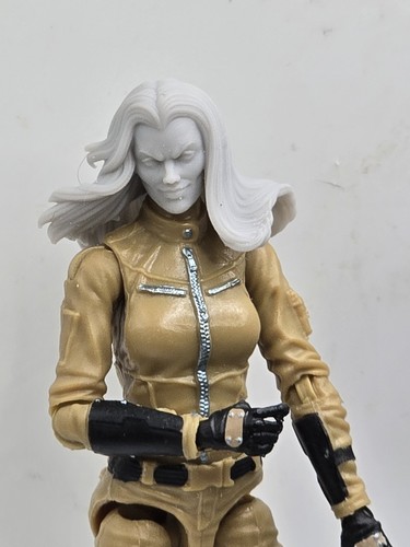Printed yellow light lady - light,