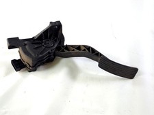 MN125792 PEDALE ACCELERATORE