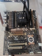 Asus Sabertooth 990FX R2.0 scheda madre con AMD FX6300 e 4GB DDR3 TESTATA FUNZIONANTE