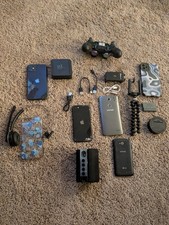 Lot Of 2 iPhones, 2 Androids