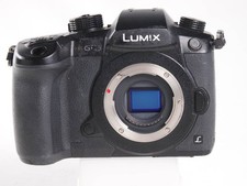 PANASONIC GH5 1681 CLICKS