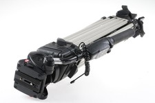 Vinten treppiede con Manfrotto 501 HDV e ragno da terra