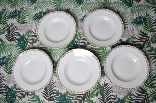 S8028 set piatti fondi - ,