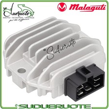 REGOLATORE DI TENSIONE PER