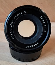 Nikon 50mm 1:1.8 Series E AI-S pancake in eccellenti condizioni