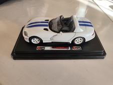 Burago Dodge Viper RT/10  1/24