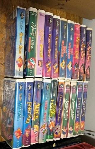 Disney classic vhs movie lot - disney's,