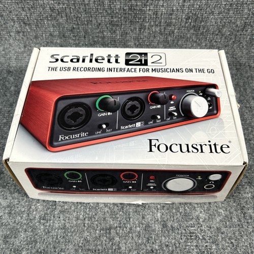Focusrite scarlett 2i2 - focusrite,