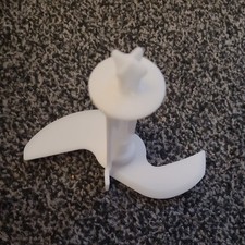 Braun Plastic Tritatutto Lama