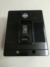 INTERRUTTORE MAGNETOTERMICO SCATOLATO 3 POLI 160A ISOL Z160 SACESUD