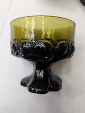 Set 4 piatti con piedini in