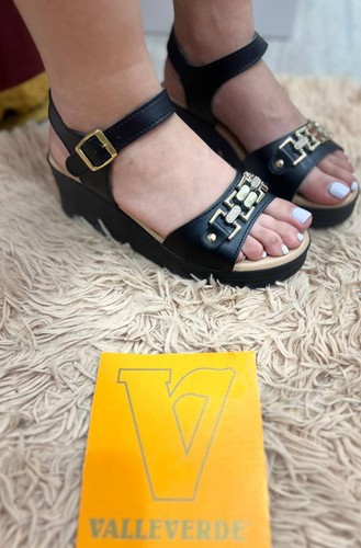 Sandalo zeppa valleverde nero