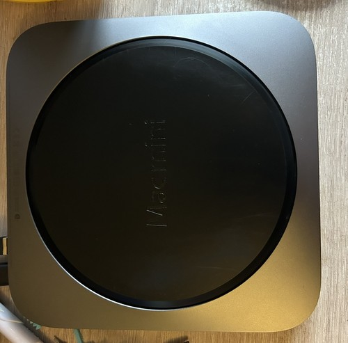 Mac mini 2018 8gb 256gb - i3, ssd