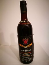 Bottiglia vintage vino barolo - bottiglia,